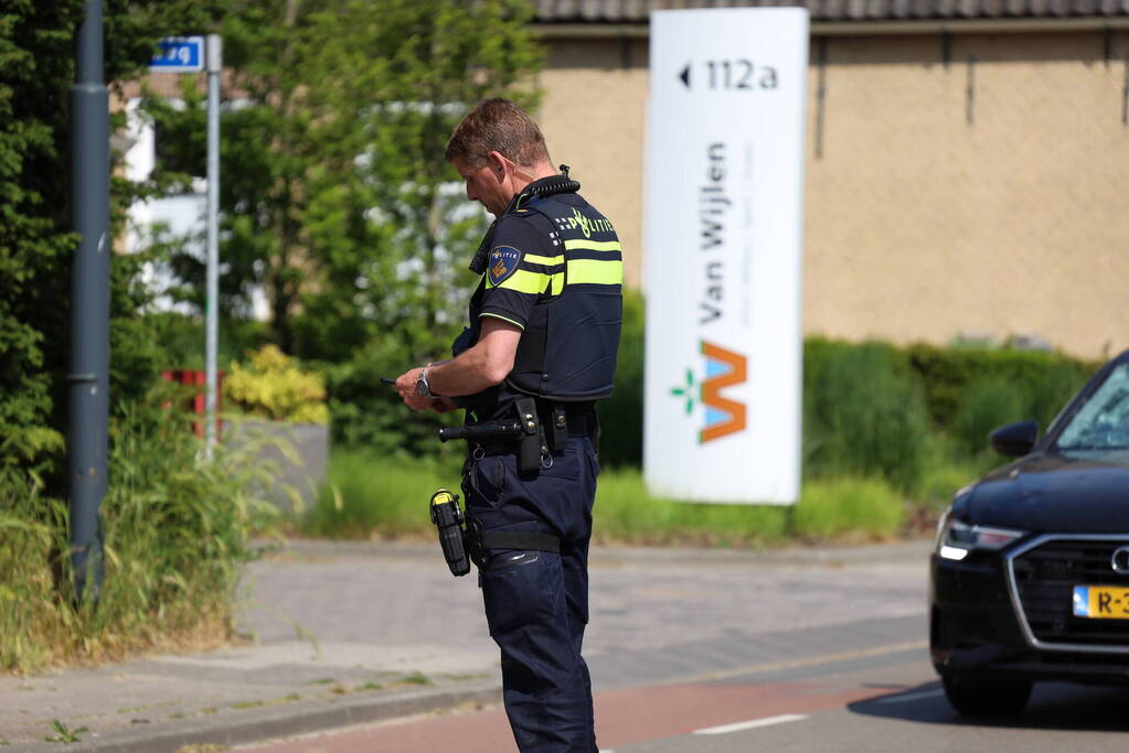 Fietser aangereden door personenauto