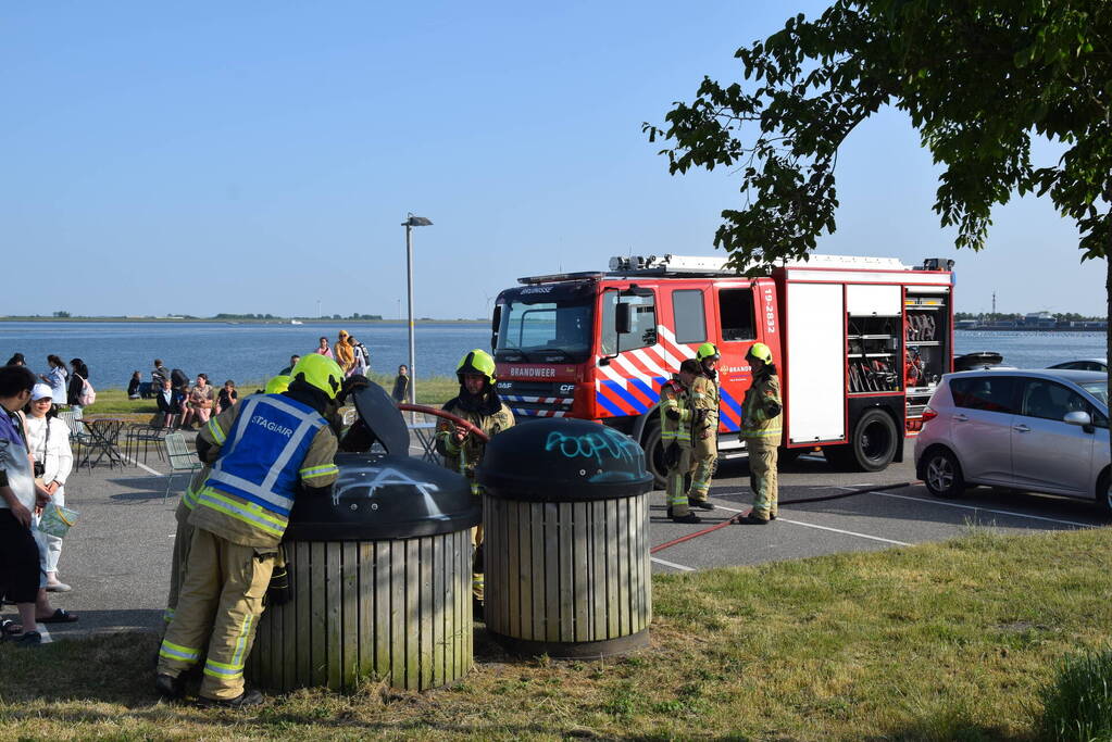 Container in brand door BBQ