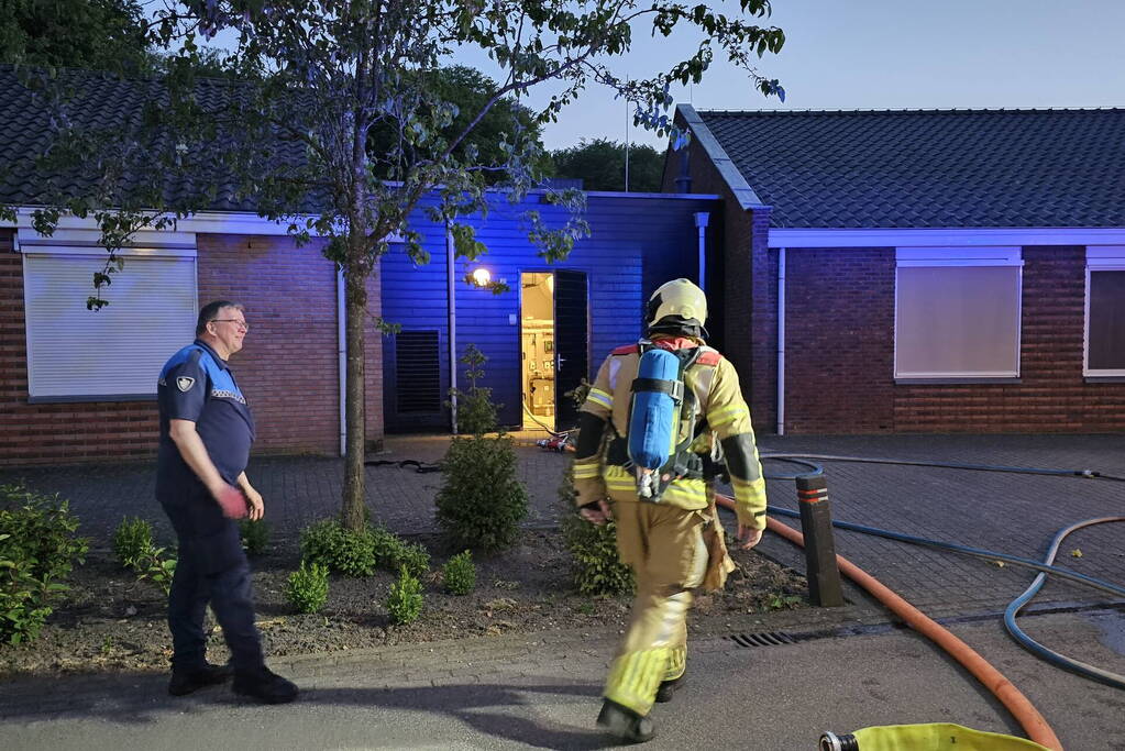 Rook van barbecue zorgt voor melding gebouwbrand