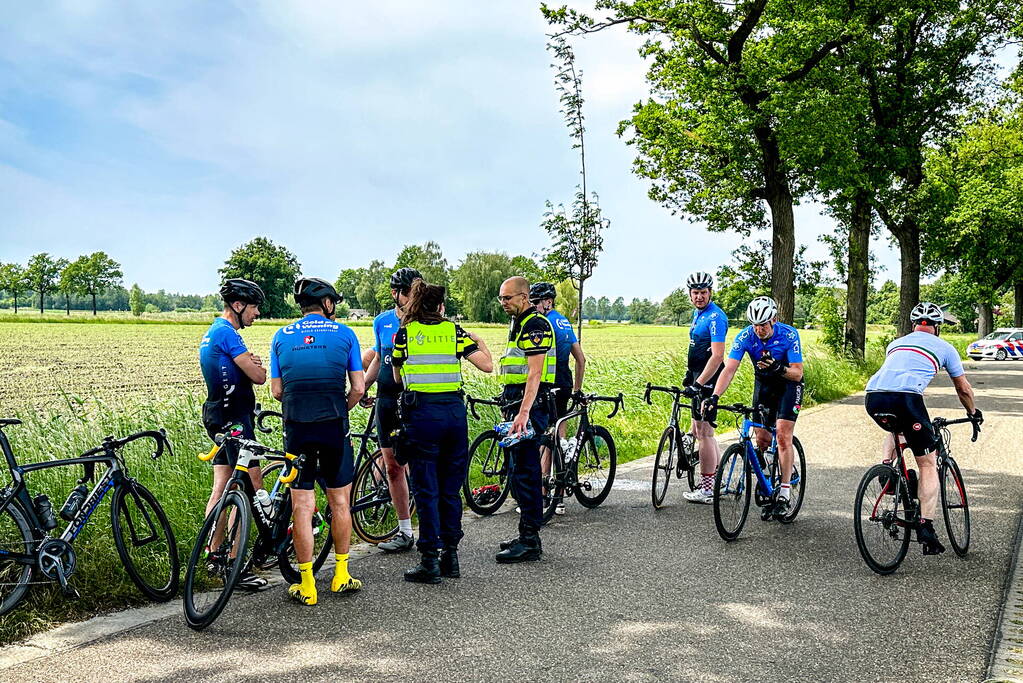 Wielrenner ernstig gewond na verkeersruzie