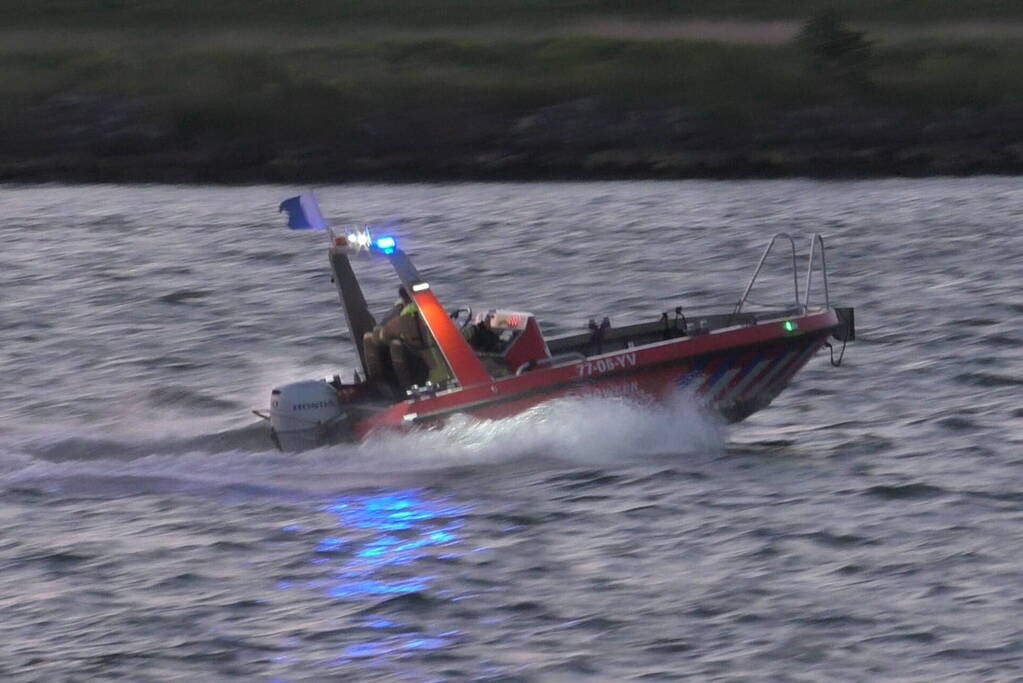 Fiets aangetroffen langs waterkant