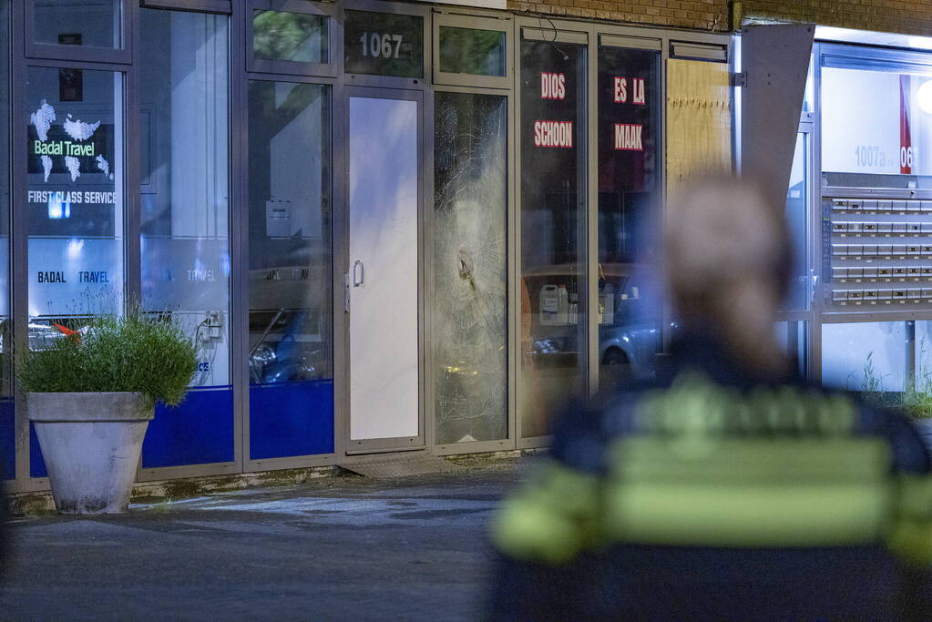 Weer ontploffing bij Suri-Change