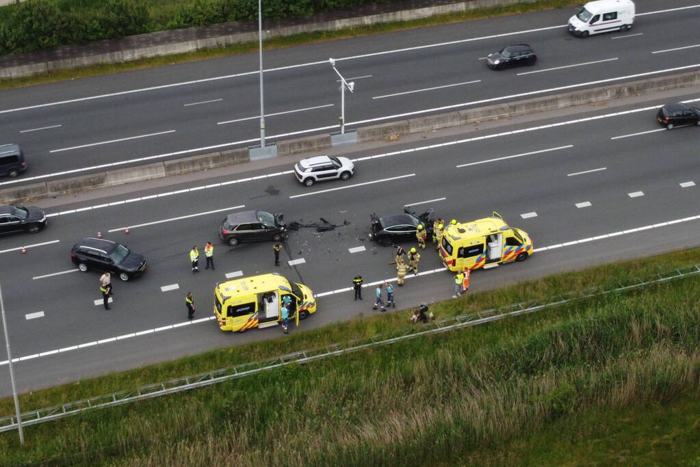 Veel schade bij ongeval op snelweg