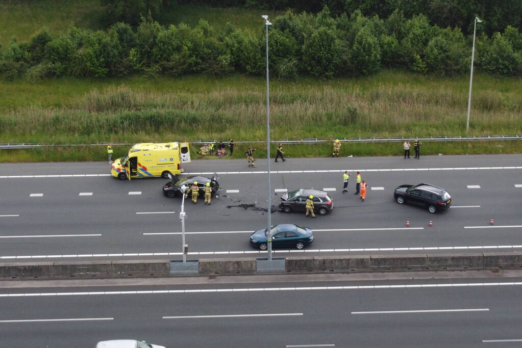 Veel schade bij ongeval op snelweg