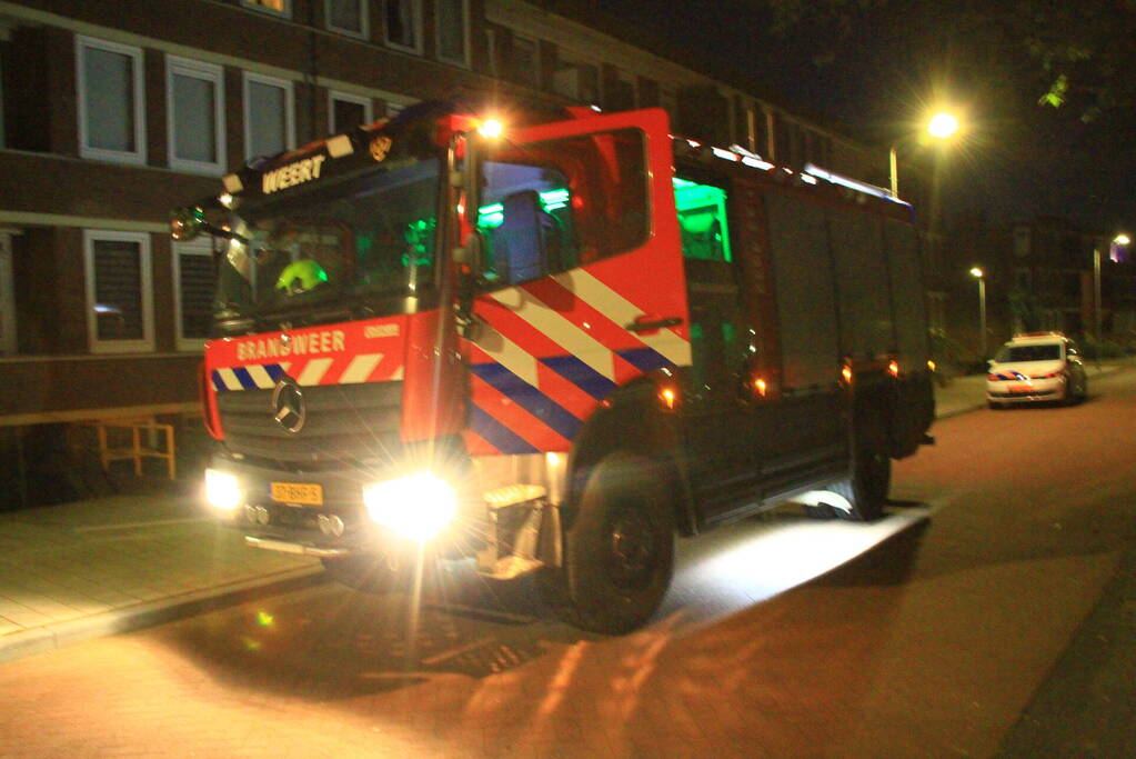 Buurtbewoners schakelen brandweer in voor rookmelder