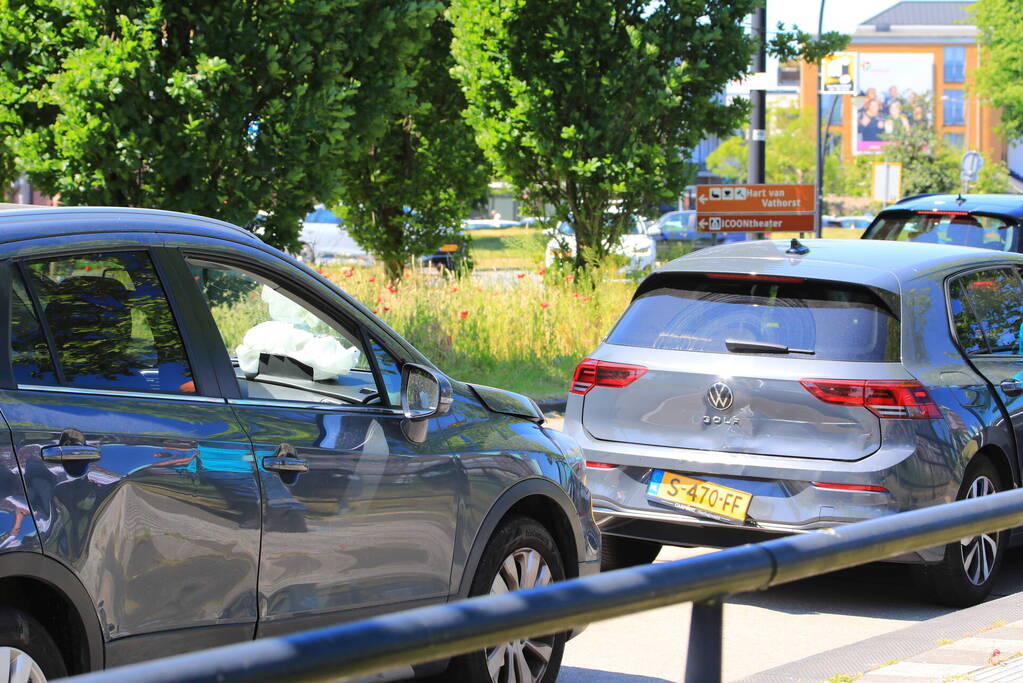 Veel schade bij kop-staart botsing