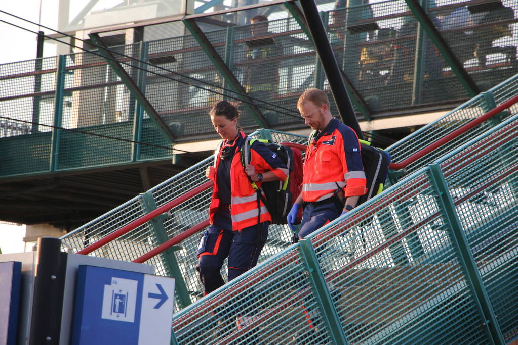 Treinverkeer gestremd wegens medische noodsituatie, traumahelikopter ingezet