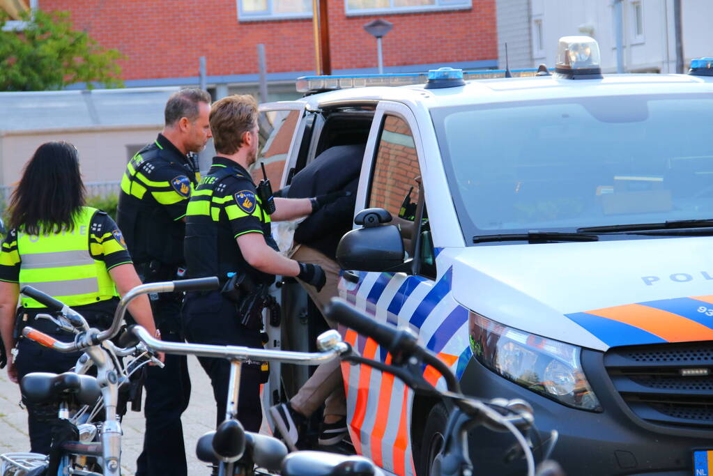 Vrouw gewond bij steekpartij, dader aangehouden