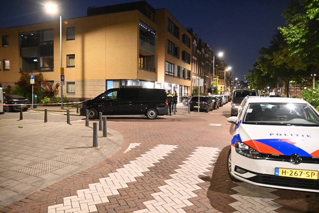 Brandstichting na knal bij rolluik coffeeshop