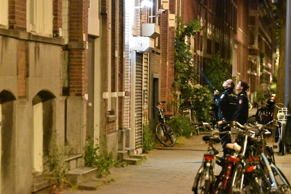 Brandstichting na knal bij rolluik coffeeshop