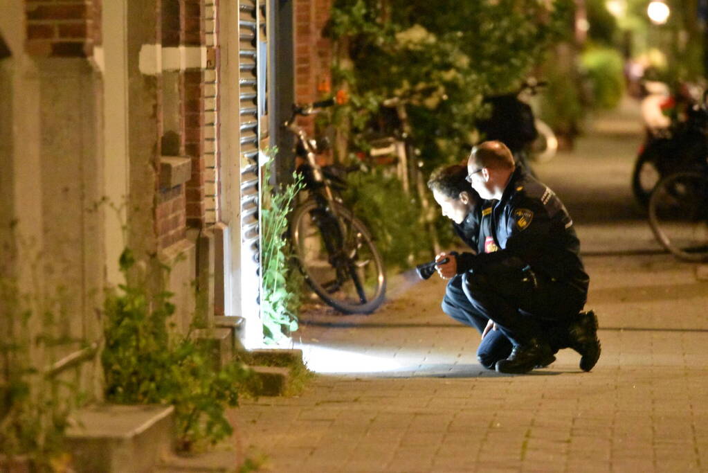 Brandstichting na knal bij rolluik coffeeshop