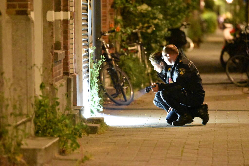 Brandstichting na knal bij rolluik coffeeshop