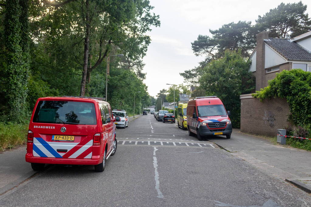 Arrestatieteam ingezet voor persoon op dak van gebouw