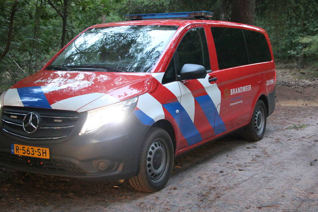 Beginnende bosbrand snel onder controle