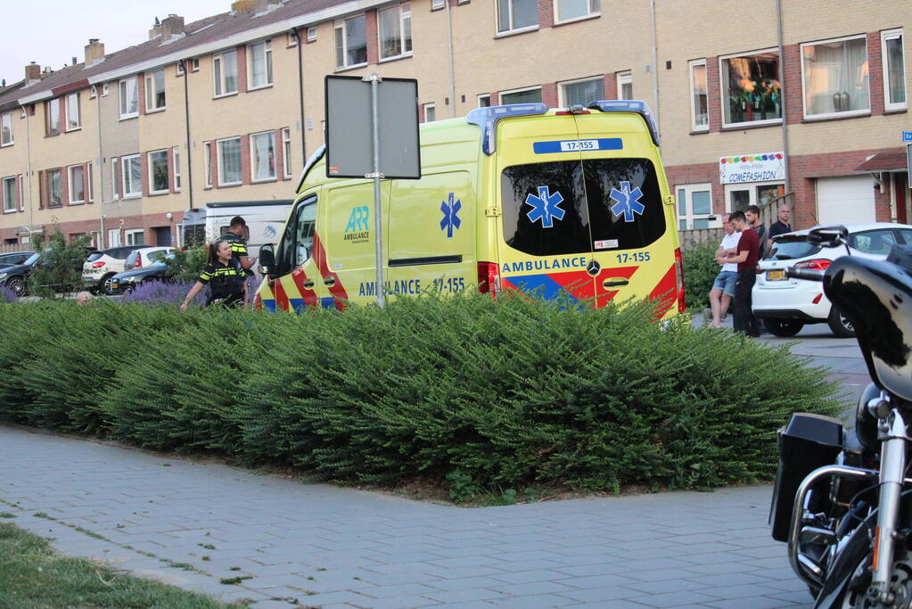 Motorrijder gewond bij botsing met auto