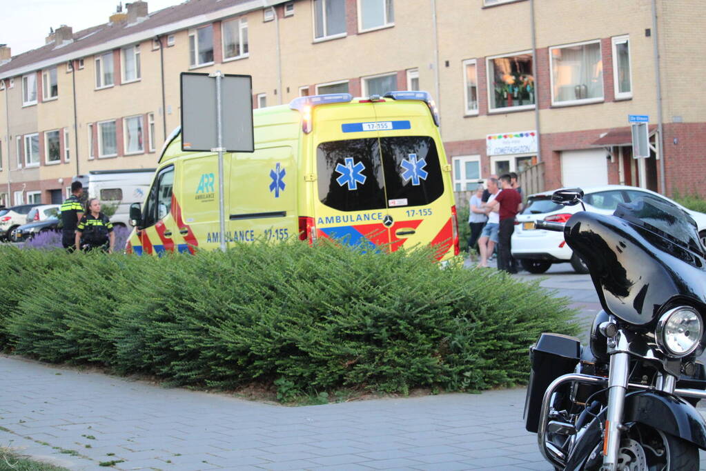 Motorrijder gewond bij botsing met auto