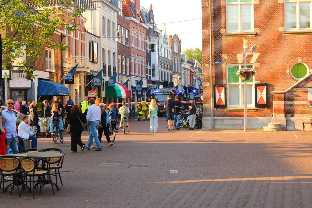 Veel brandweerinzet bij woningbrand