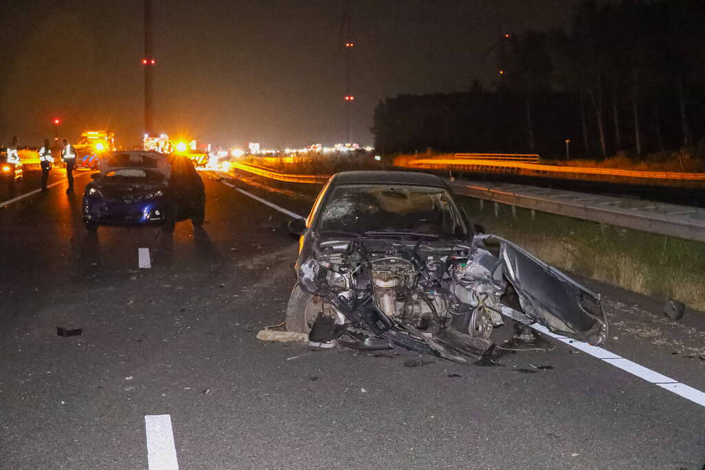 Meerdere voertuigen berokken bij aanrijding