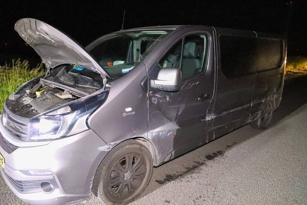 Meerdere voertuigen berokken bij aanrijding