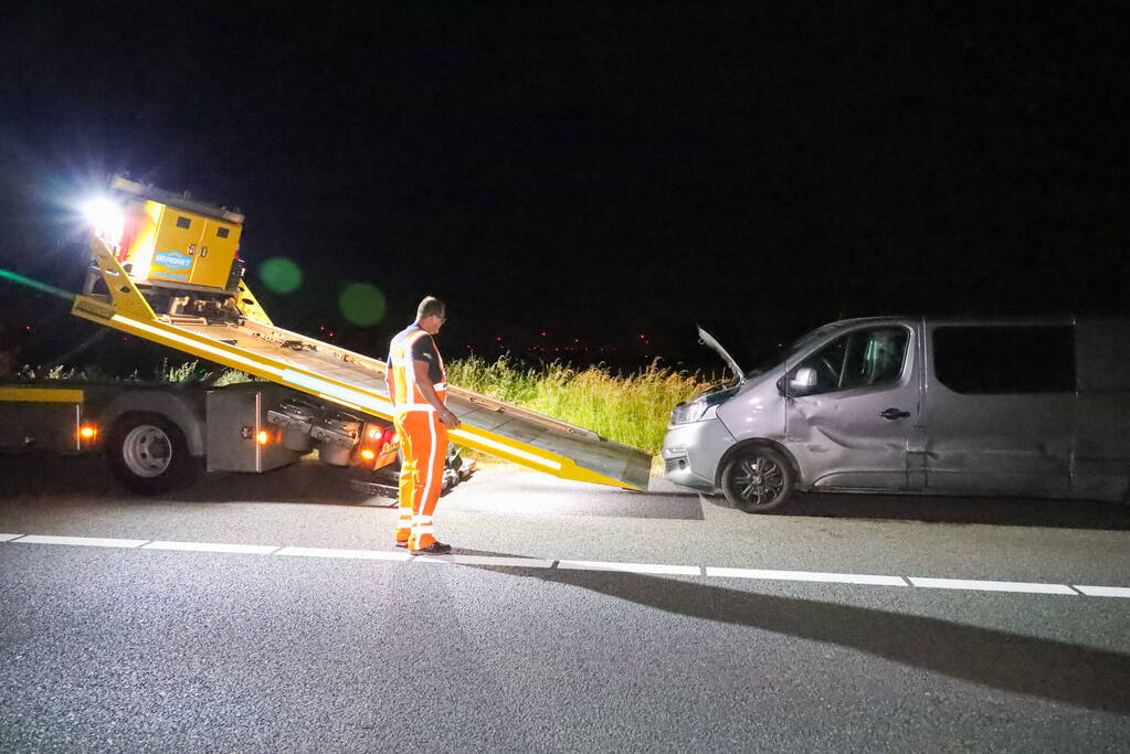 Meerdere voertuigen berokken bij aanrijding