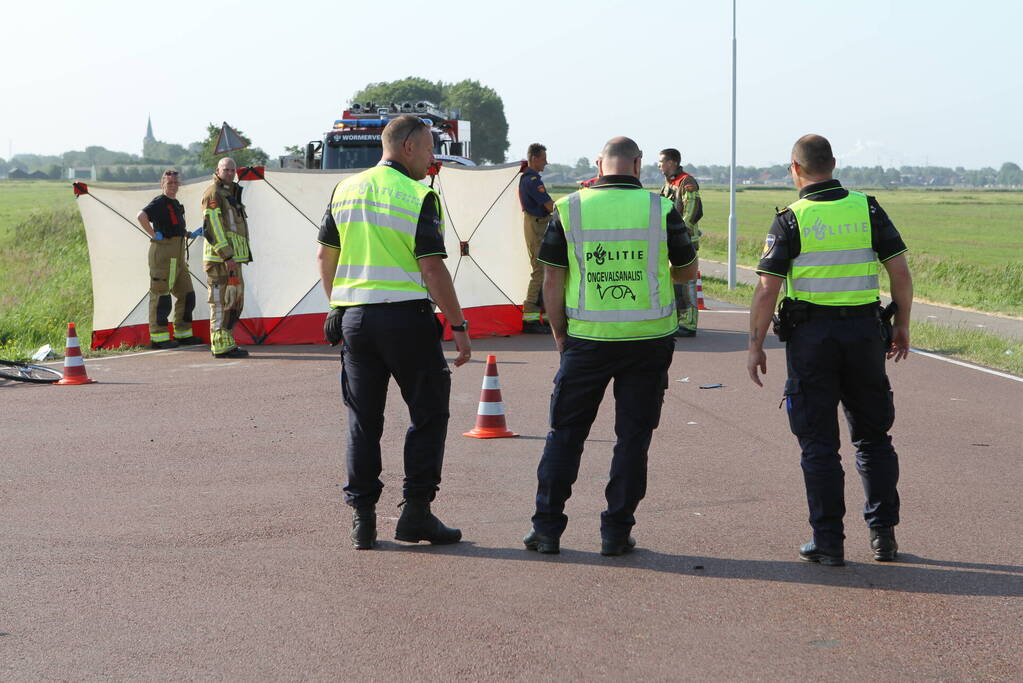 Fietser komt om het leven na aanrijding
