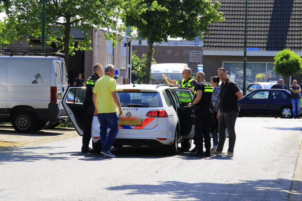 Twee gewonden na steekpartij, persoon aangehouden