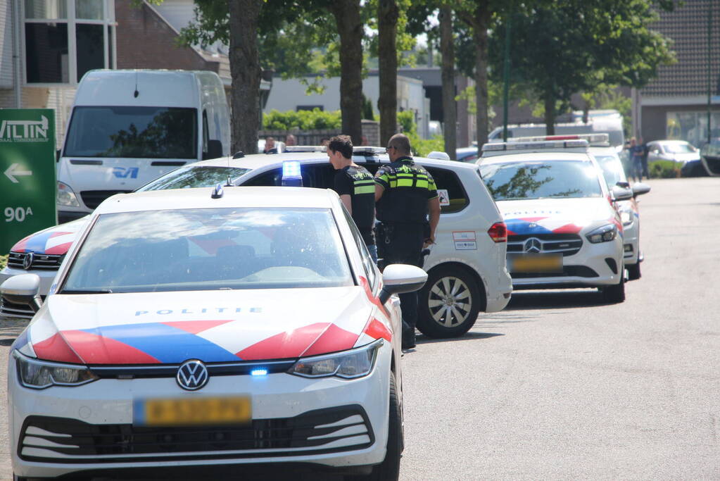 Twee gewonden na steekpartij, persoon aangehouden