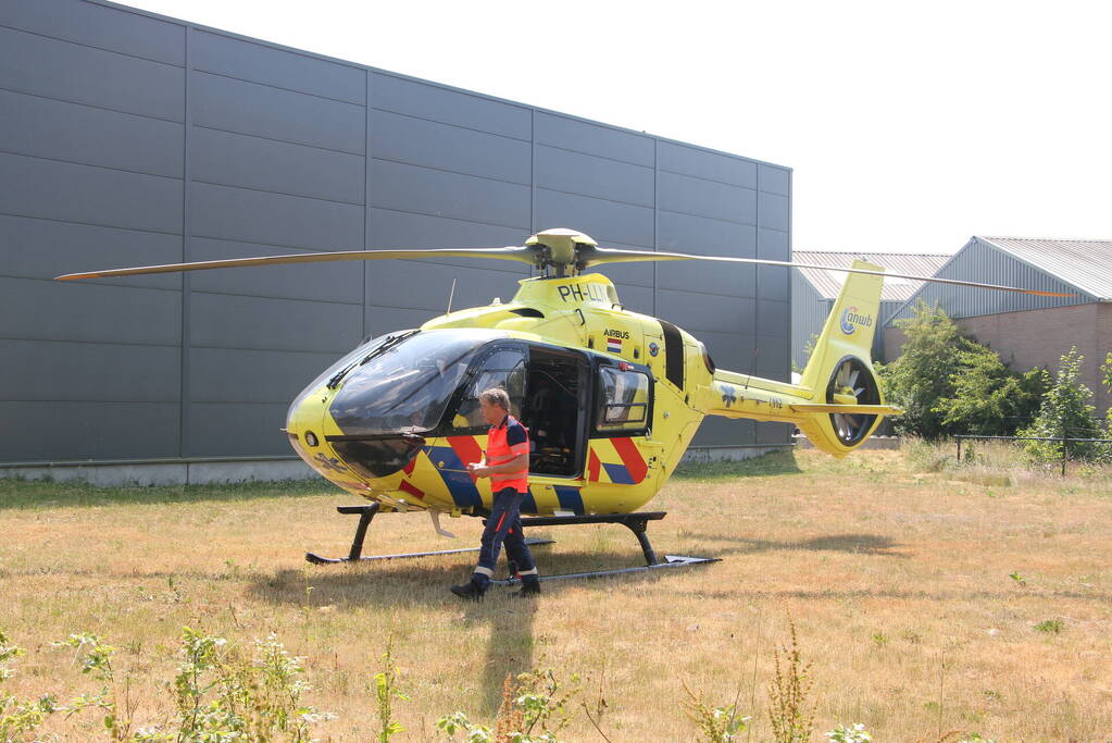 Twee gewonden na steekpartij, persoon aangehouden