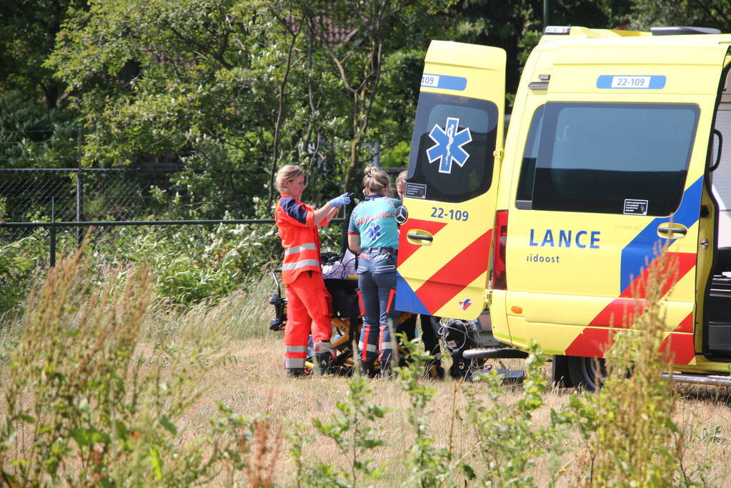 Twee gewonden na steekpartij, persoon aangehouden