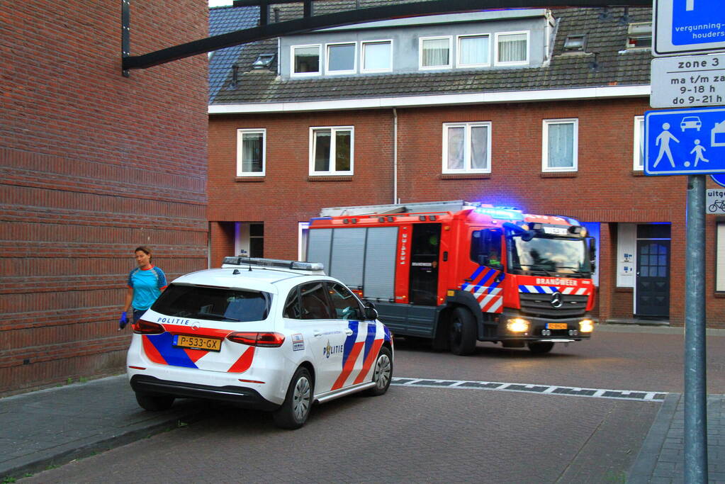 Hevige rookontwikkeling bij brand in appartement