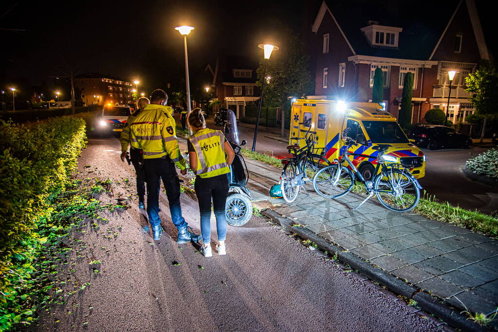 Scooterrijder aangehouden na frontale botsing