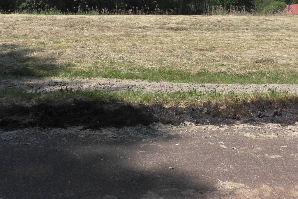 Bermbrand snel onder controle