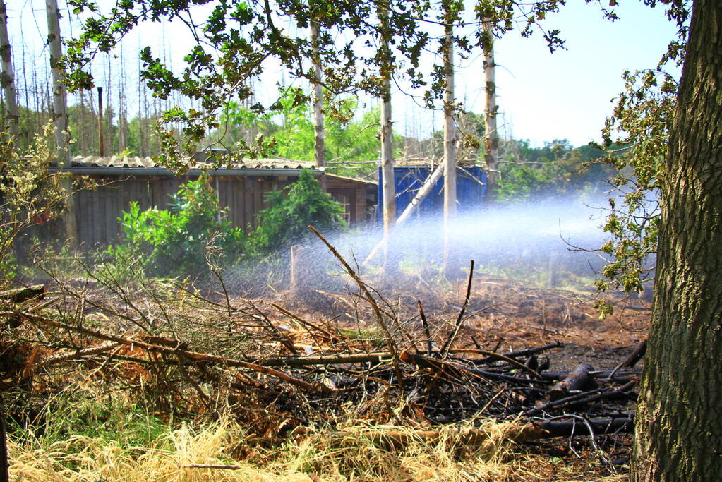Nacontrole in bos na brand