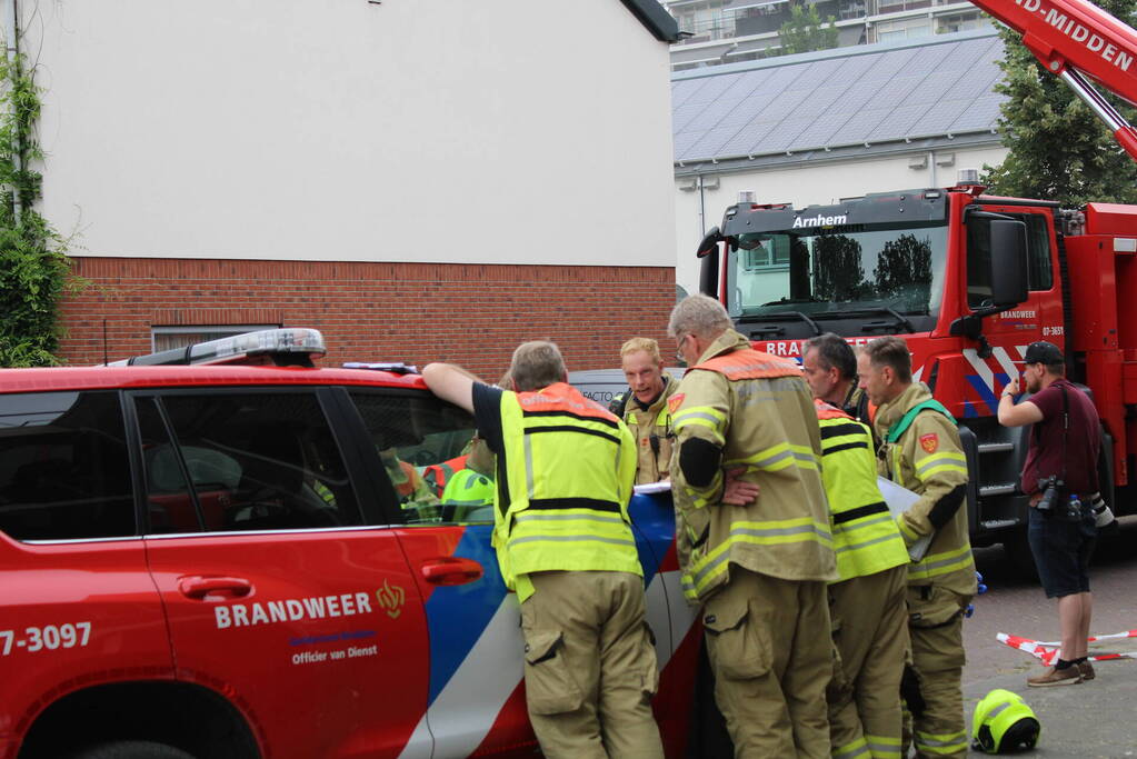Veel rookontwikkeling bij grote brand in woning