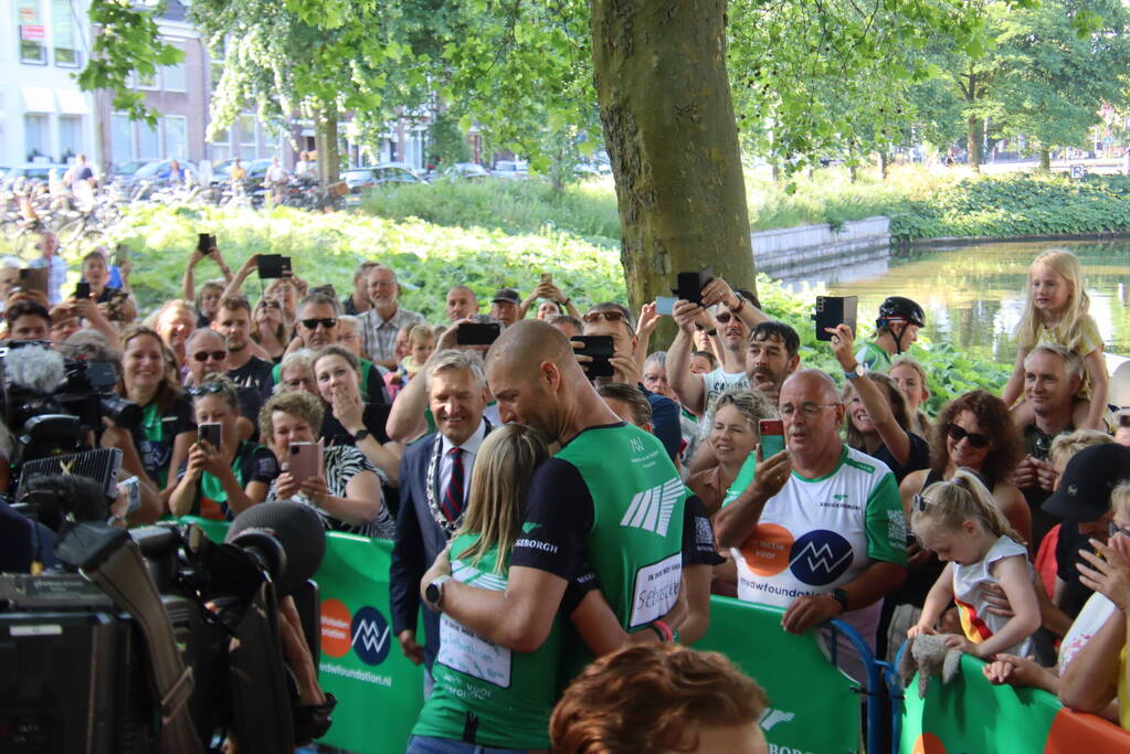Maarten van der Weijden Onthaald in Prinsentuin