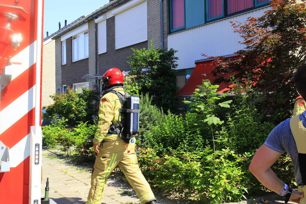 Brand in garage van woning