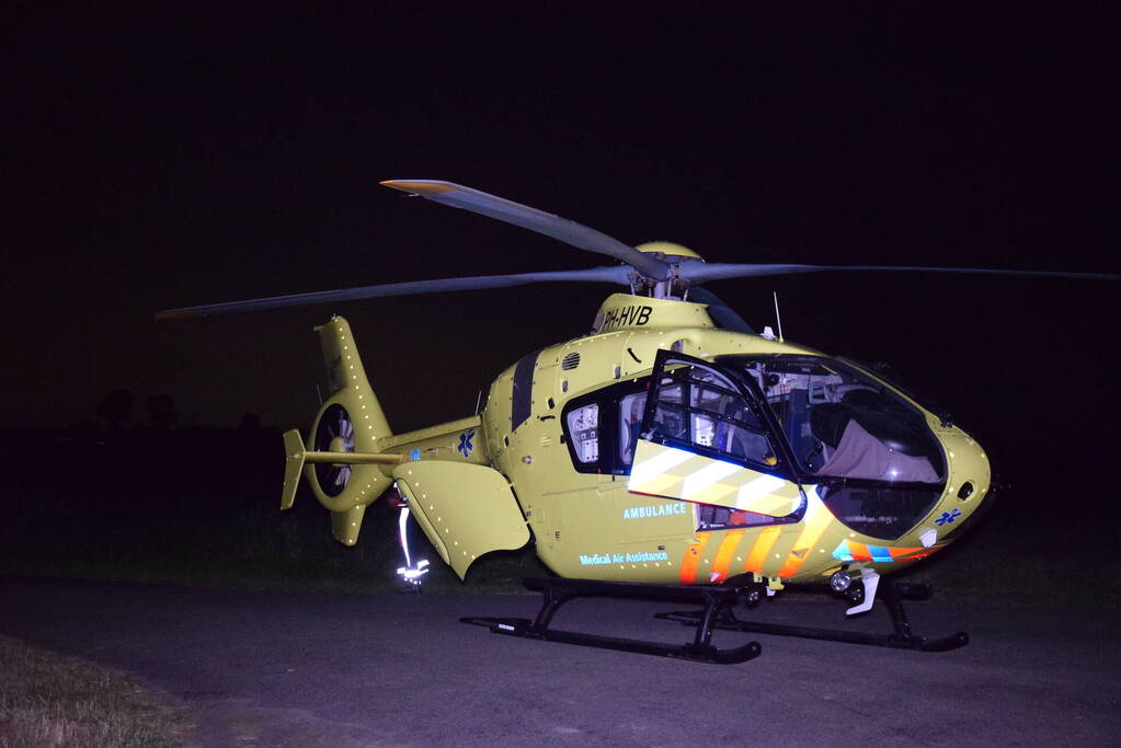 Nachtelijke inzet van traumahelikopter in polder