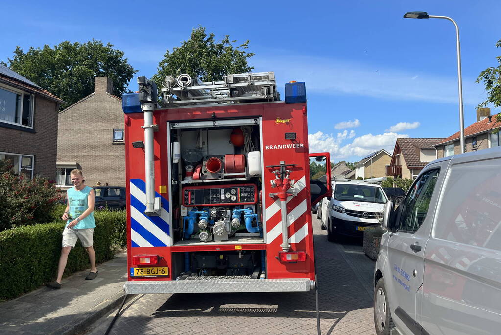 Vrouw gewond na vlam in de pan