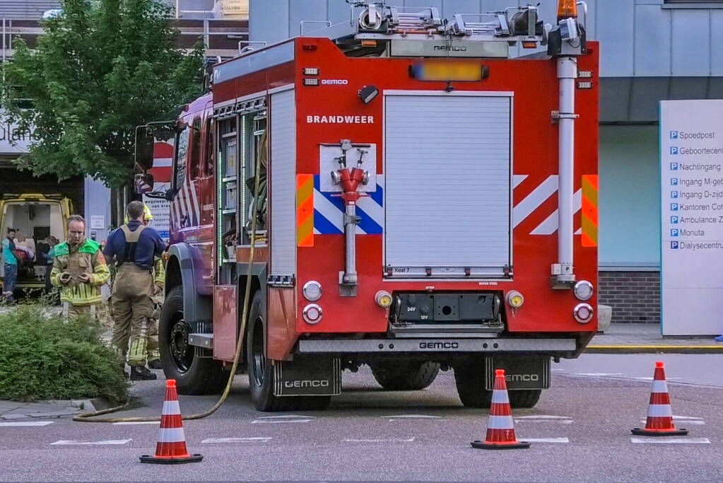 Omgeving rondom ziekenhuis groot afgezet vanwege mogelijke gevaarlijke stof