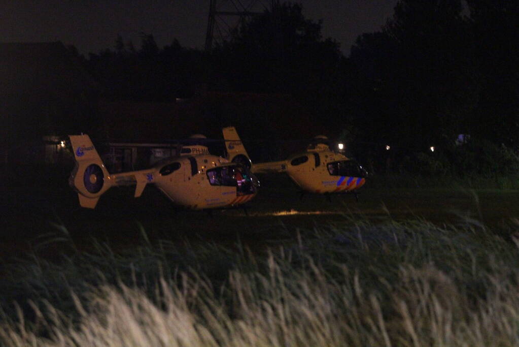 Zwaargewonden nadat auto te water raakt