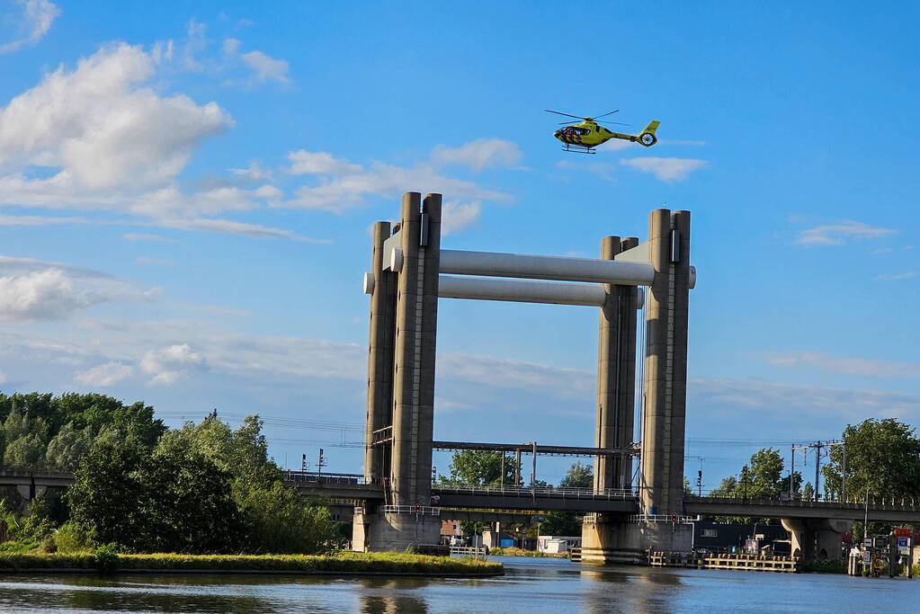 Motorcrosser ernstig gewond na val