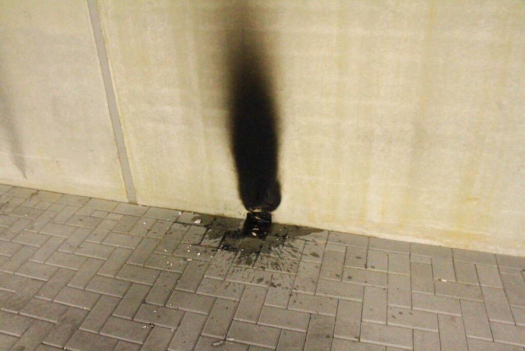 Onderzoek naar kleine brand in parkeergarage