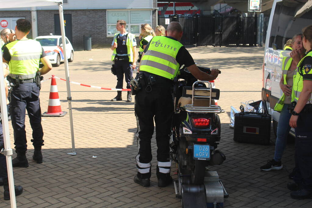 Grote verkeerscontrole bij Sparta Stadion