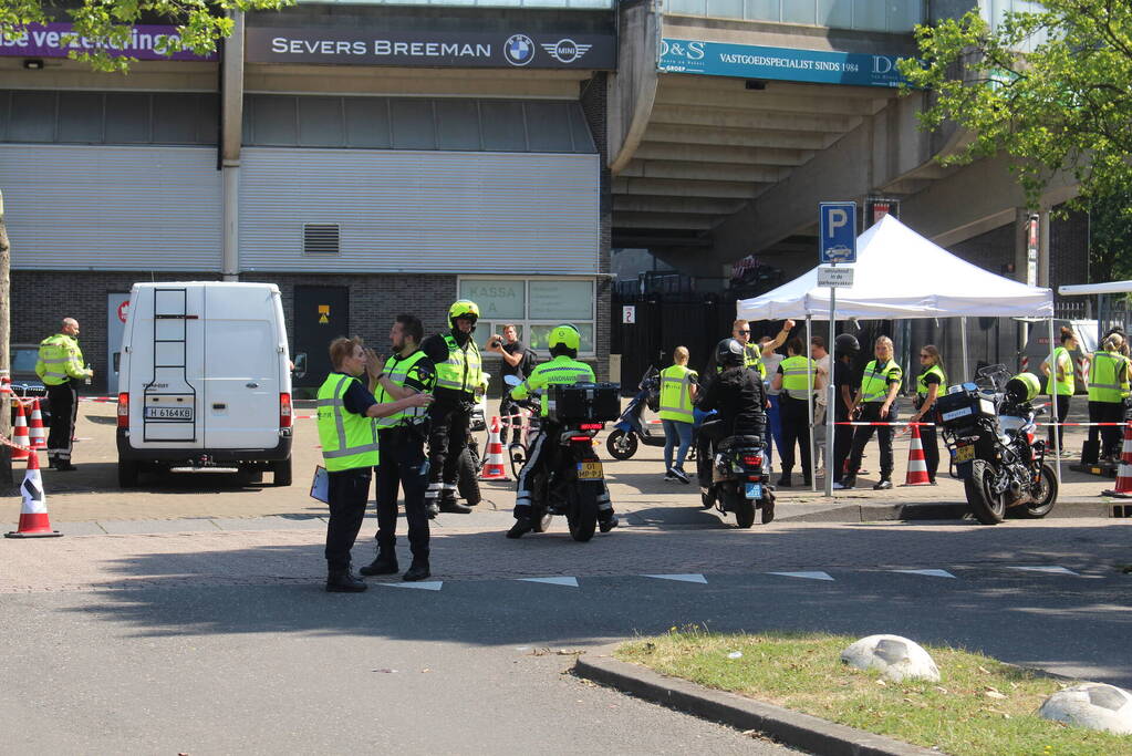 Grote verkeerscontrole bij Sparta Stadion