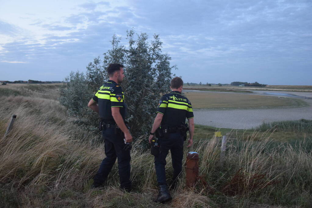 Motorrijders vliegen uit bocht