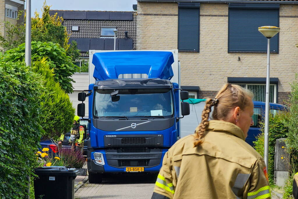 Verhuismedewerker wordt niet lekker tijdens verhuizing