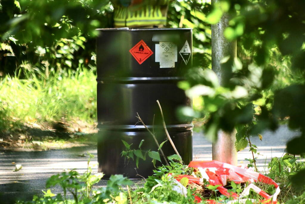 Vat met onbekende inhoud aangetroffen