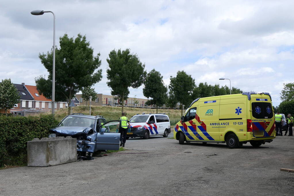 Man overleden bij verkeersongeval
