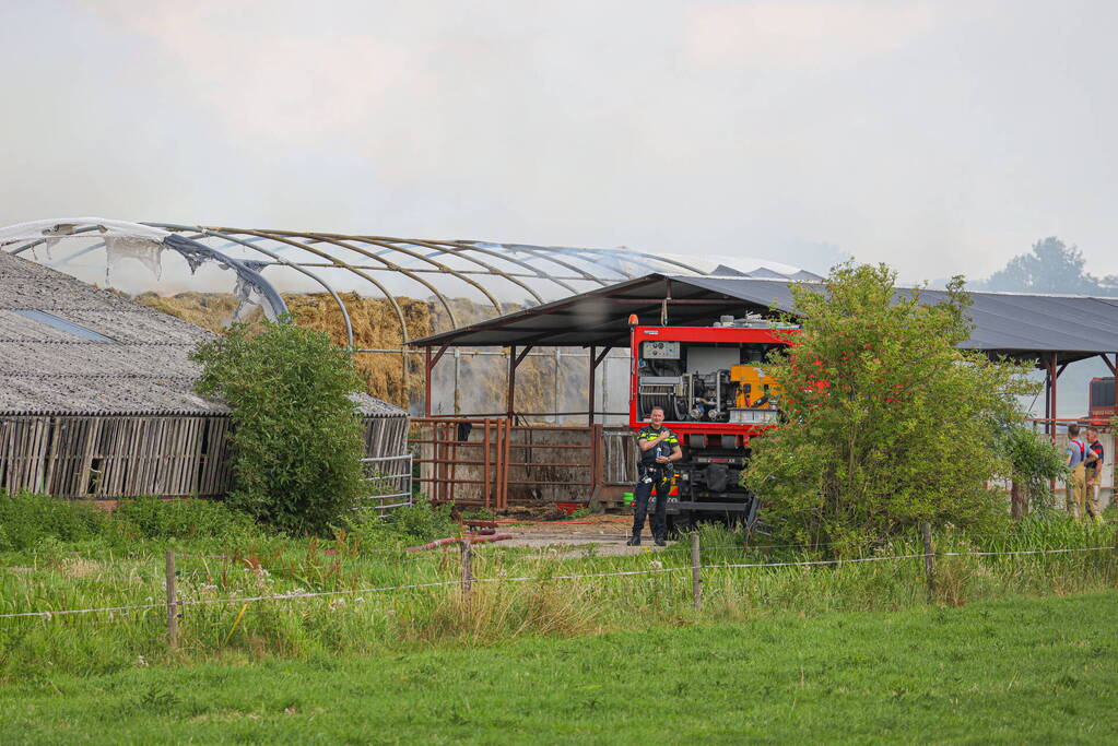 Flinke brand bij agrarisch bedrijf