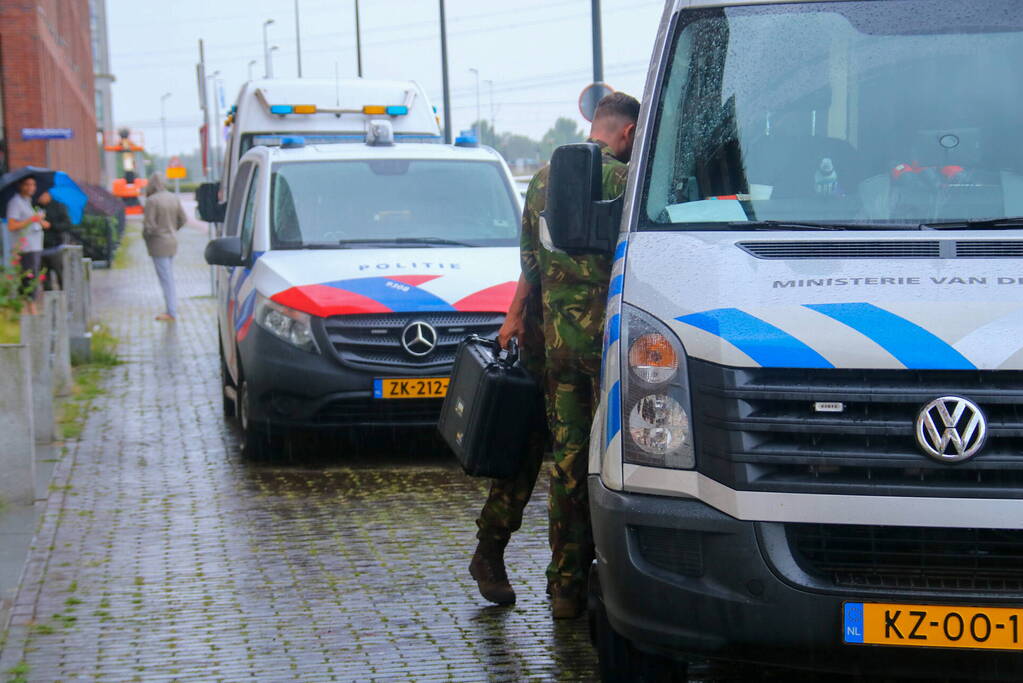Grote inzet hulpdiensten na aantreffen verdacht pakketje
